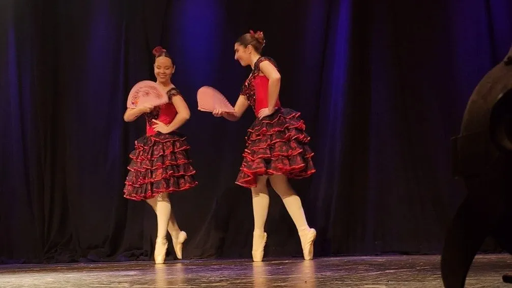 Primer espectáculo anual de la Escuela Municipal de Danzas